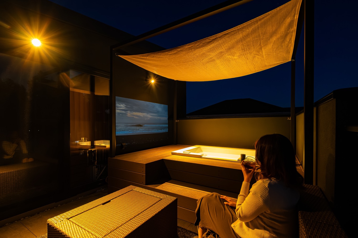 星空を眺める『屋上露天風呂』のある暮らし アイキャッチ画像